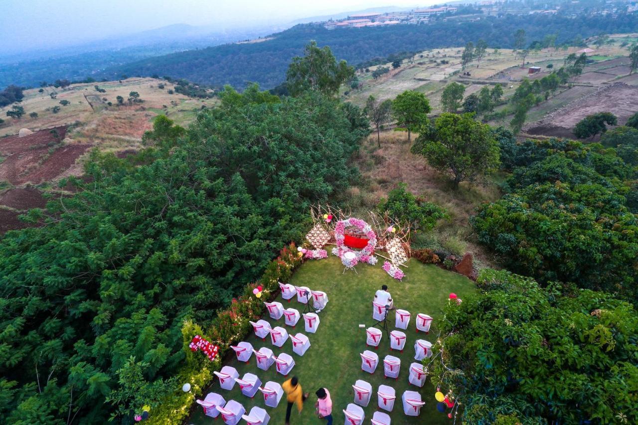 Anand Valley Hotel Panhala Екстер'єр фото